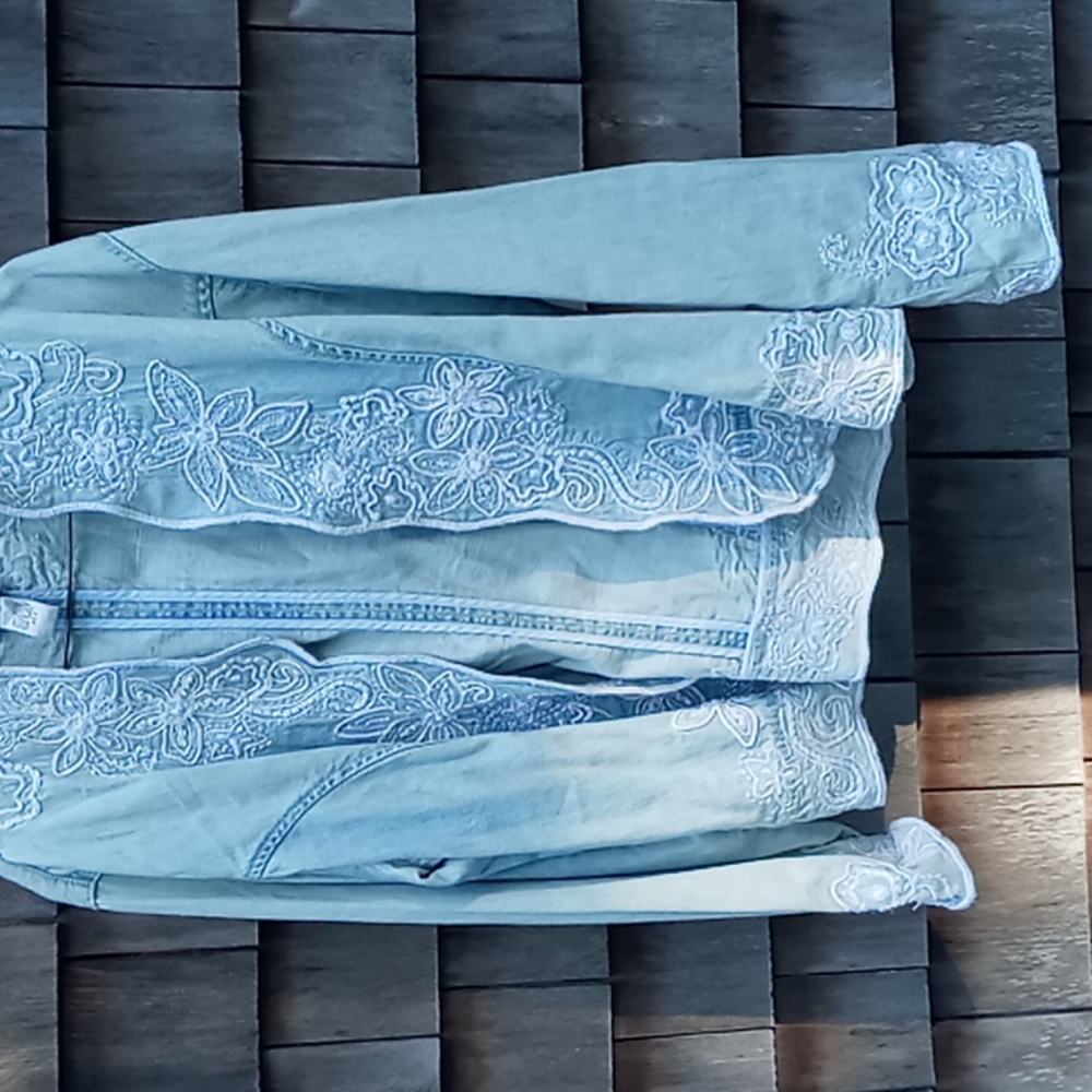 Chico's most gorgeous jean jacket